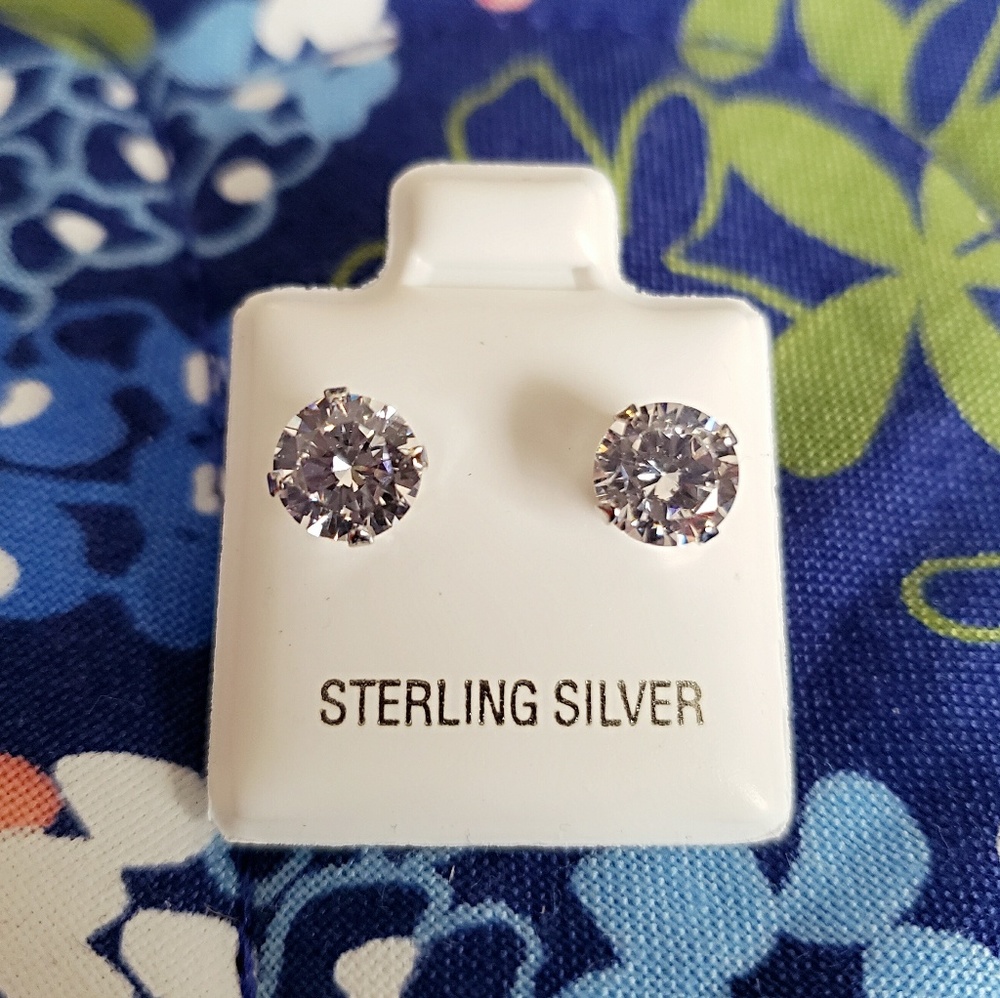 1.5 ct Sterling Silver CZ Stud Earrings 6MM